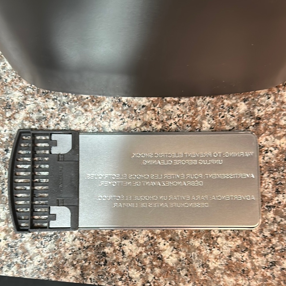 Amazon Basics Toaster - NEW - Picture 14 of 14